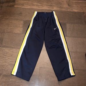 Nike Kids athletic navy and yellow joggers size 6